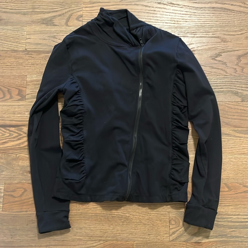 Women’s Activewear Jacket Size M GUC